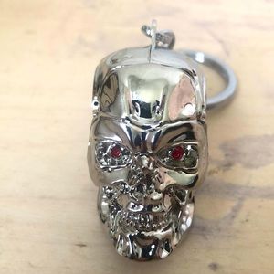 Terminator metal skull large keychain